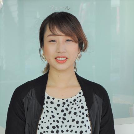 スタッフプロフィール