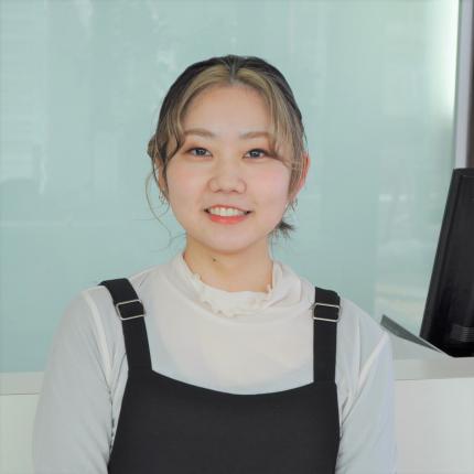 スタッフプロフィール