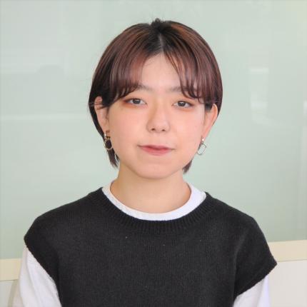 スタッフプロフィール